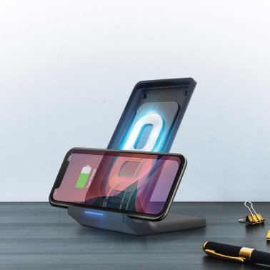 HyperGear® 10-Watt Wireless Fast-Charging Stand