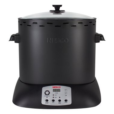 NESCO® 1,425-Watt 18-Lb.-Capacity High-Speed Turkey Roaster