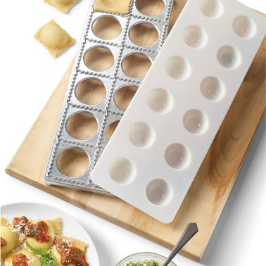 Starfrit® 12-Cavity Stuffed Pasta Mold