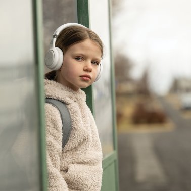 ONANOFF® StoryPhones® Storytelling Foldable Bluetooth® Kids Headphones, Intro Bundle with ZenShield and PlayShield (White)