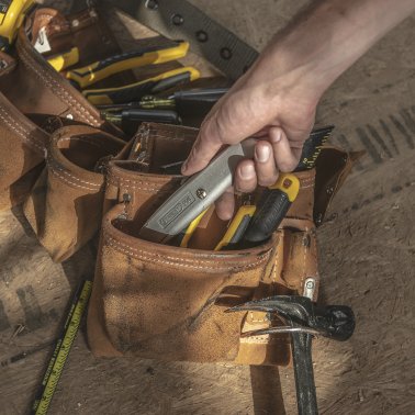 STANLEY® Classic 99® E 6-In. Retractable Utility Knife, 10-099