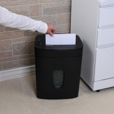 Royal® 126X 12-Sheet Crosscut Paper Shredder