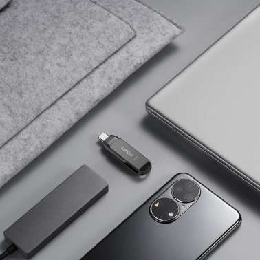 Lexar® JumpDrive® D400 USB 3.2 Gen 1 Dual Drive with USB-C® and USB-A Connectors (512 GB)