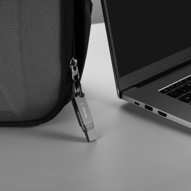 Lexar® JumpDrive® D400 USB 3.2 Gen 1 Dual Drive with USB-C® and USB-A Connectors (512 GB)