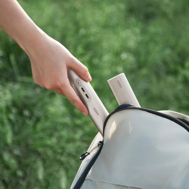 XGIMI® MoGo 3 Pro 1080p Full HD Mini Portable Projector Bundle